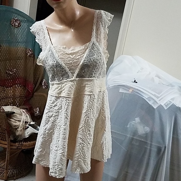 Free People Top - Picture 1 of 8